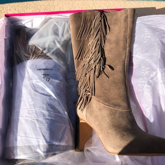 BNIB Vince Camuto Sterla Fringe Boot - Picture 5 of 13